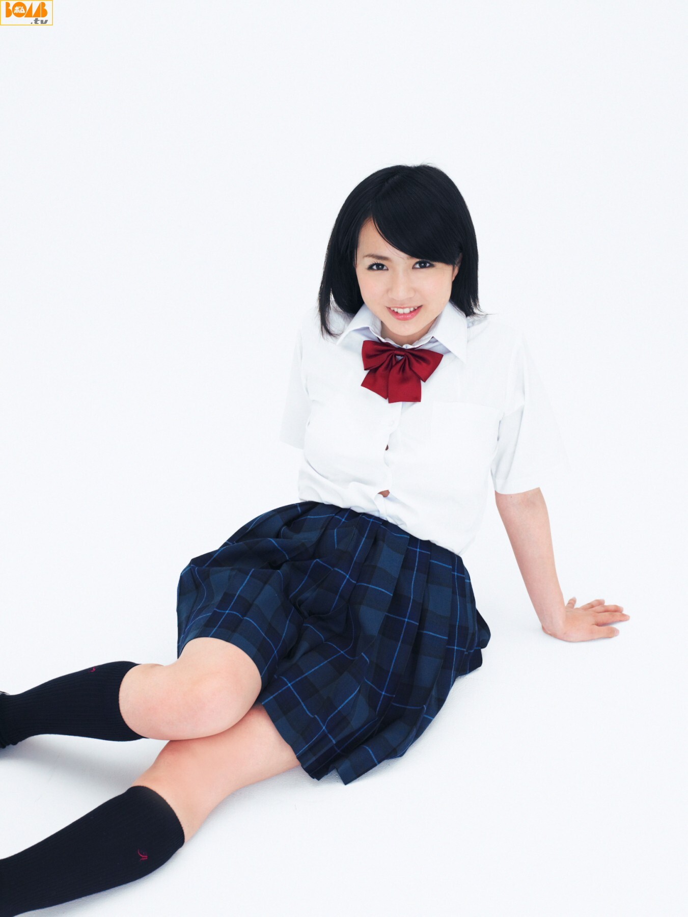 [Bomb.tv] アイドリング!!!  Idoling  性感诱惑av女优